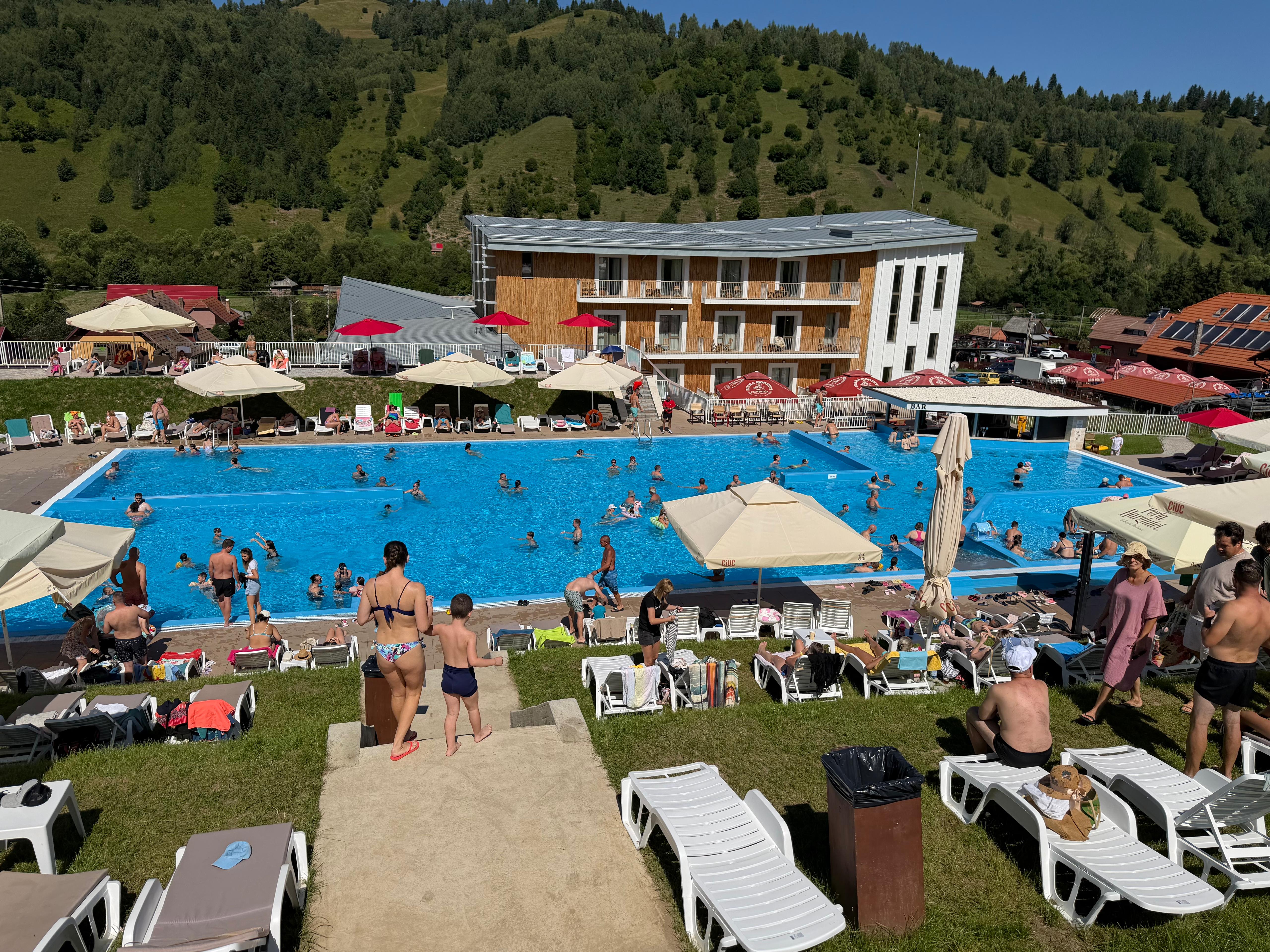 Swimming pool
